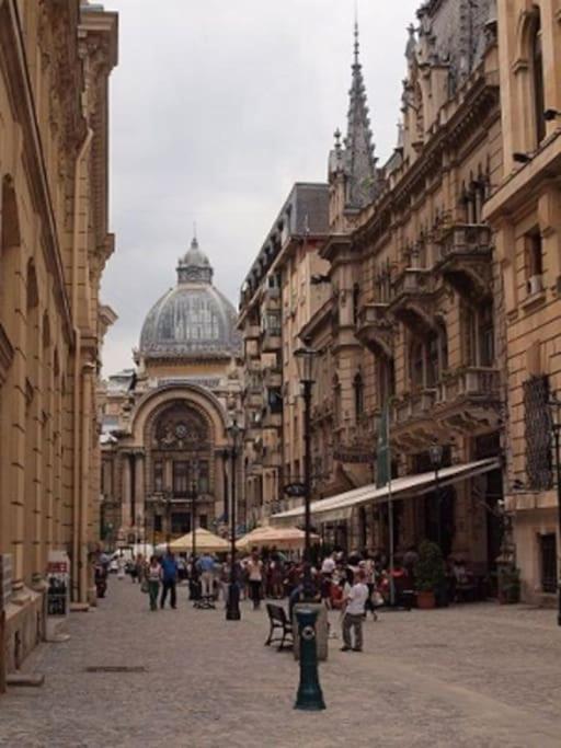 Kiwi Apart-Hotel 1Br Wi-Fi Free - Close To Old Town - Cozy Location - Shorter Or Longer Stay - R&M Boutique Bukarest Exteriör bild