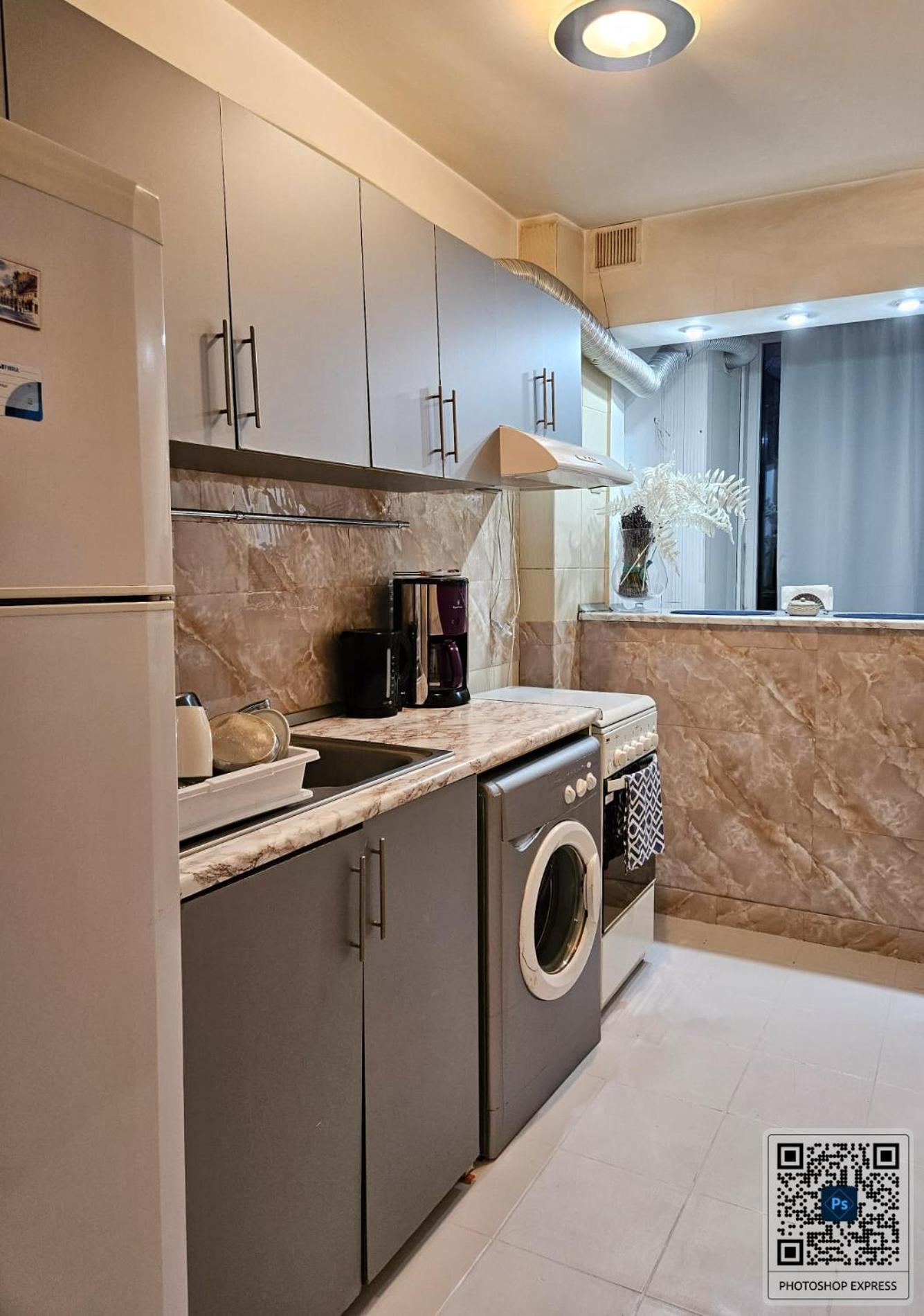 Kiwi Apart-Hotel 1Br Wi-Fi Free - Close To Old Town - Cozy Location - Shorter Or Longer Stay - R&M Boutique Bukarest Exteriör bild